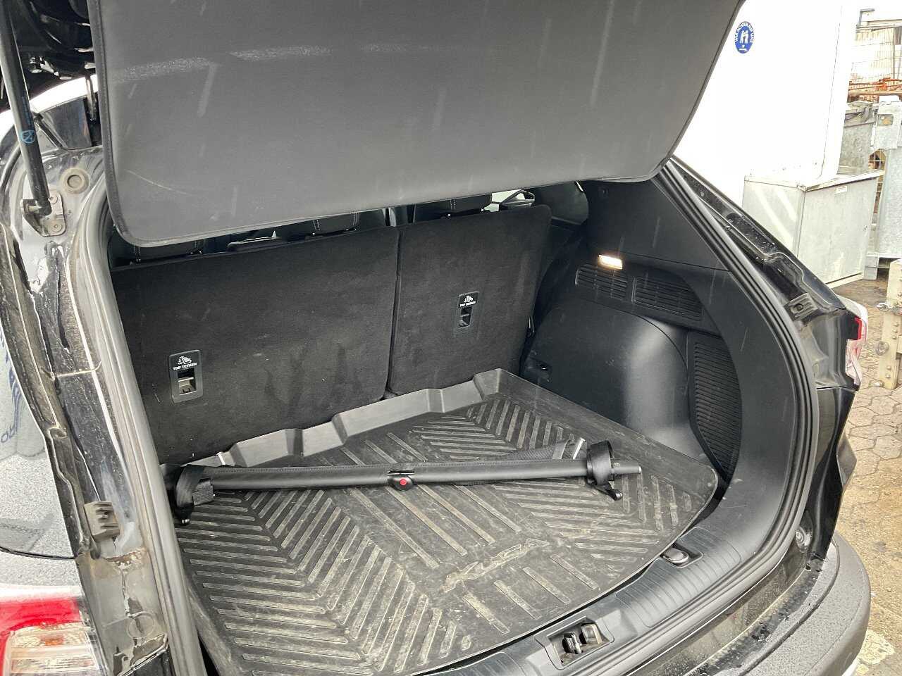 Ford Kuga 1.5 EB Titanium RFK AHK 10