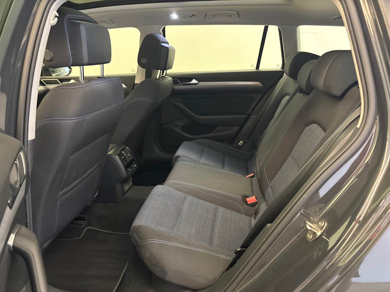 Volkswagen Passat Variant GTE 1.4 TSI AHK RFK 7