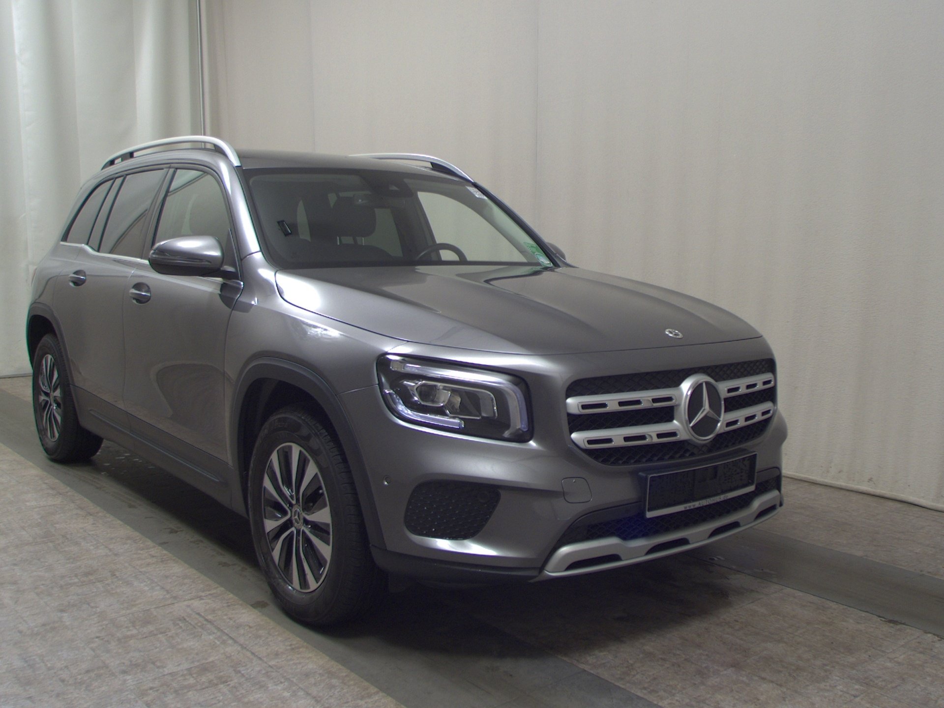 Mercedes-Benz GLB 200 d Style T-Leder Navi LED MBUX AHK PDC 3