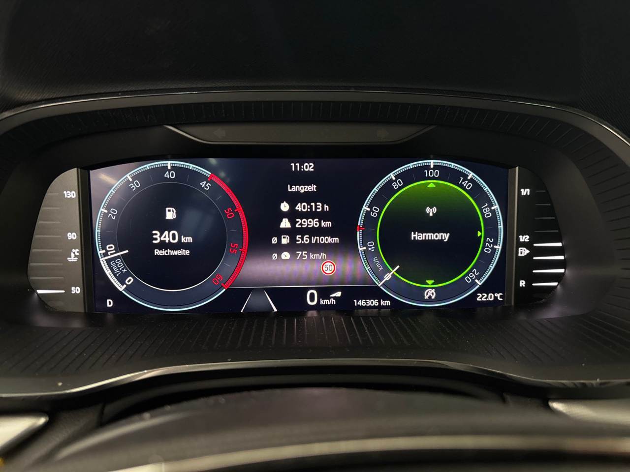 Skoda Octavia 2.0 TDI Style HuD AHK RFK 12