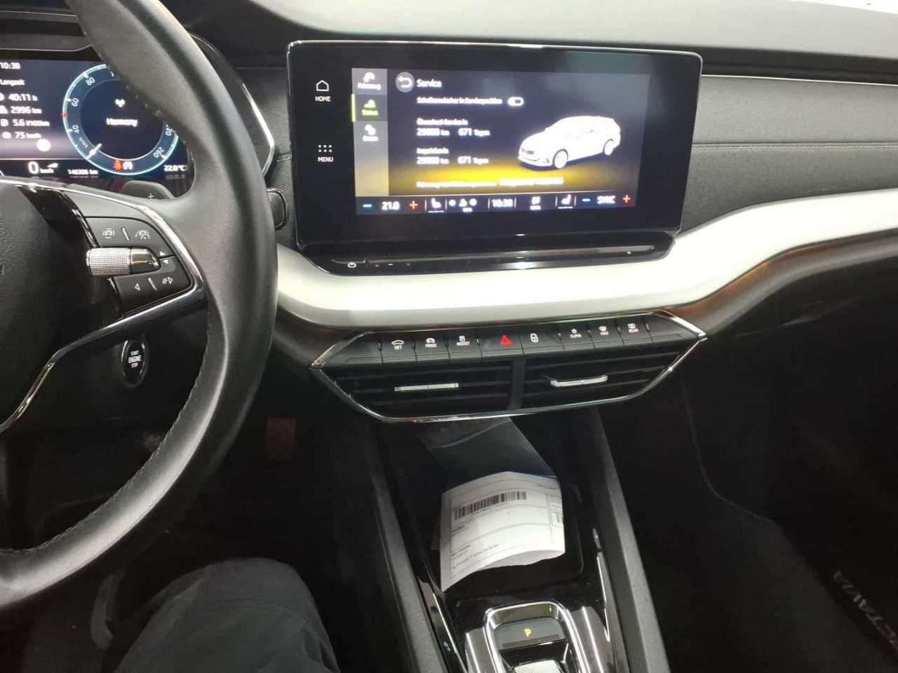 Skoda Octavia 2.0 TDI Style HuD AHK RFK 9