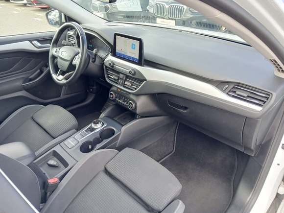 Ford Focus Turnier 2.0 EB Cool&Connect Pano NAVI SHZ RFK LED 7