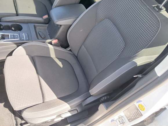 Ford Focus Turnier 2.0 EB Cool&Connect Pano NAVI SHZ RFK LED 10