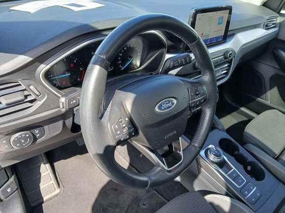Ford Focus Turnier 2.0 EB Cool&Connect Pano NAVI SHZ RFK LED 6