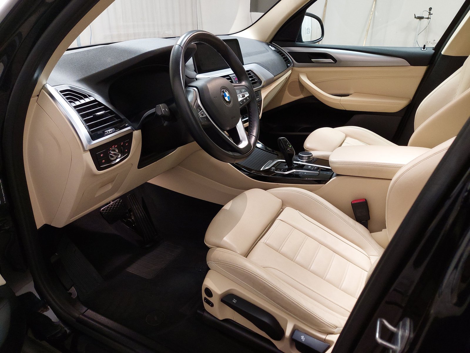BMW X3 xDrive30e Advantage Leder Navi LED LC prof. 6