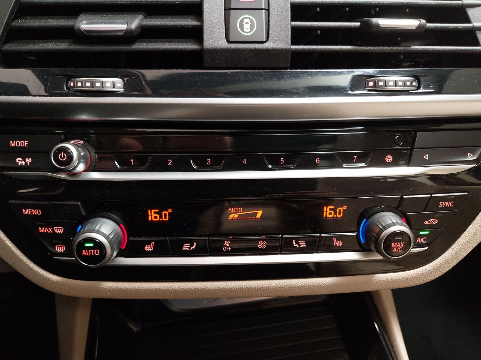 BMW X3 xDrive30e Advantage Leder Navi LED LC prof. 20