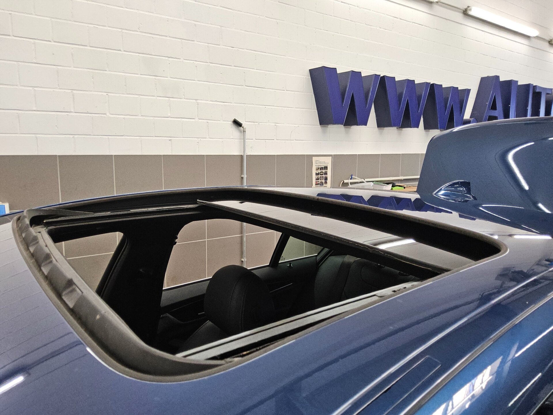 BMW 520dA Leder Navi HuD GSD LED AHK 11