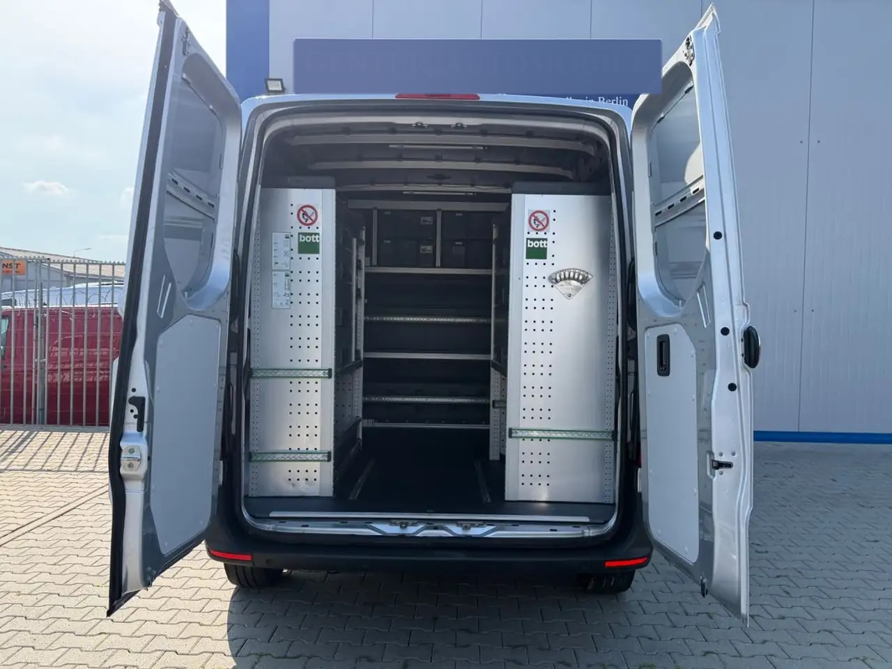Mercedes-Benz Sprinter 314 AUTOMATIK NAVI TOTWINKEL KAMERA LED 11