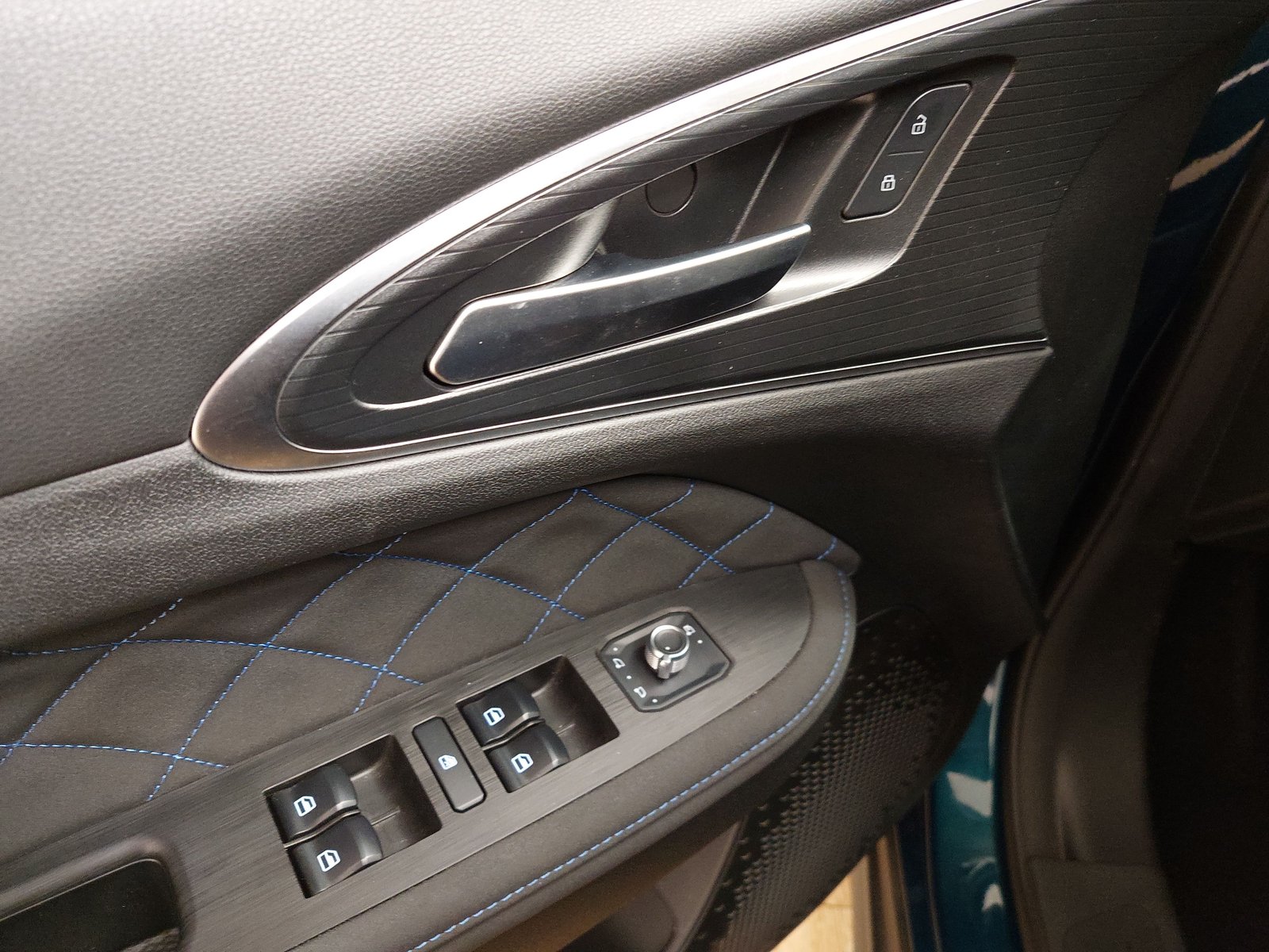 GWM ORA 03 T-LEDER NAVI LED WÄPU RFK 5
