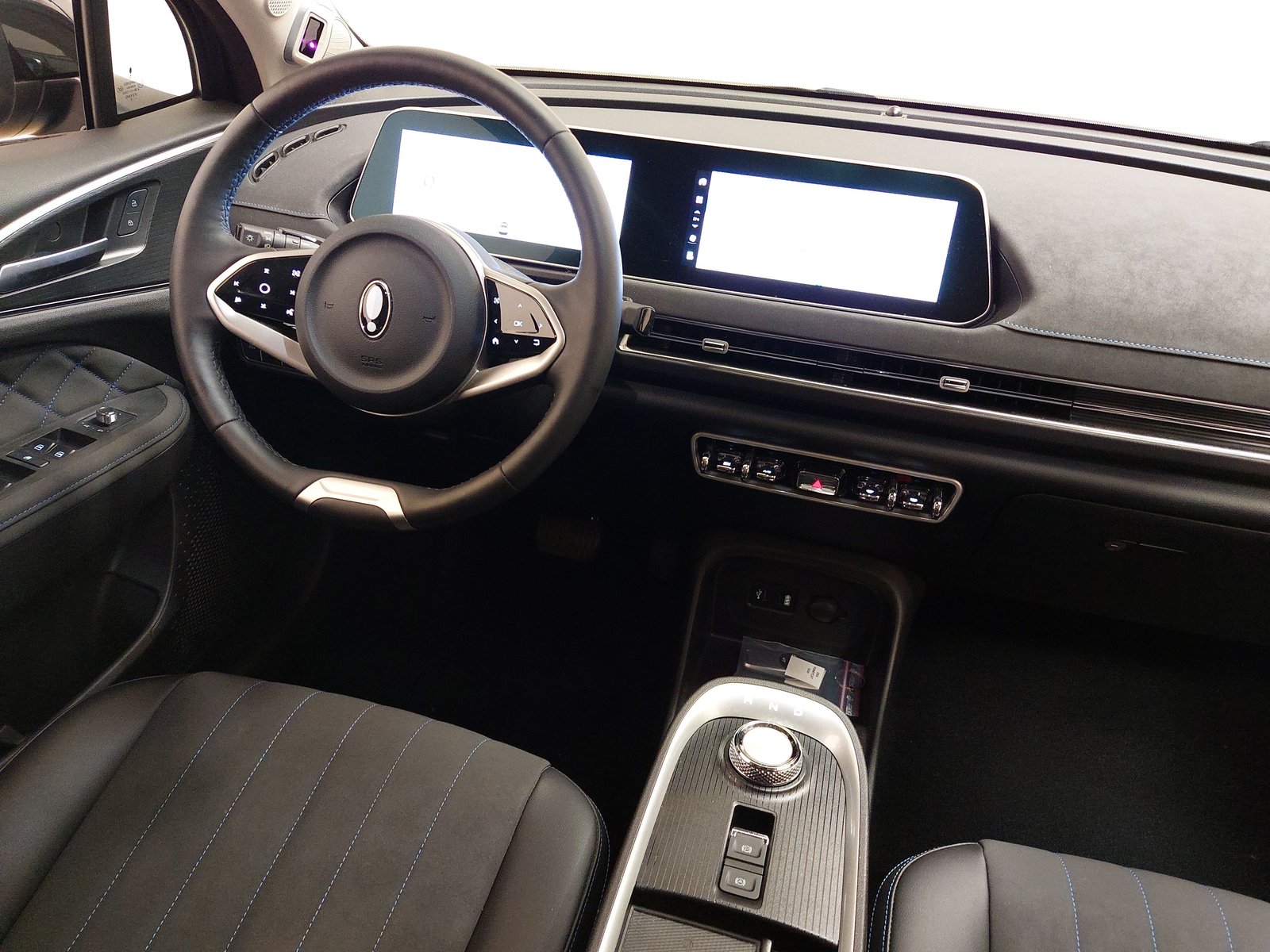 GWM ORA 03 T-LEDER NAVI LED WÄPU RFK 19