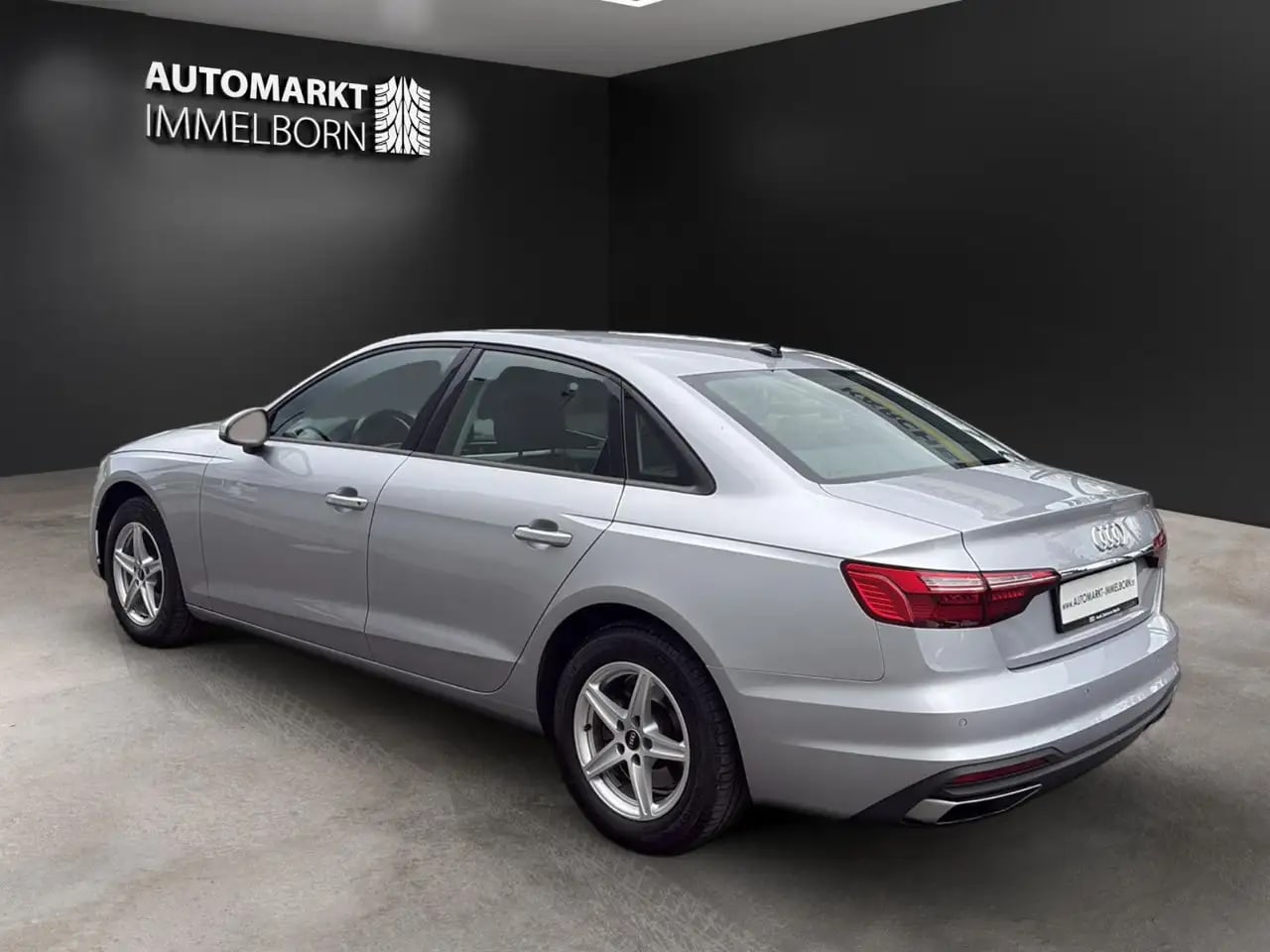 Audi A4 Lim. 30 TDI LED*NaviTouch*DAB*PDC*ACC*1Hand 6