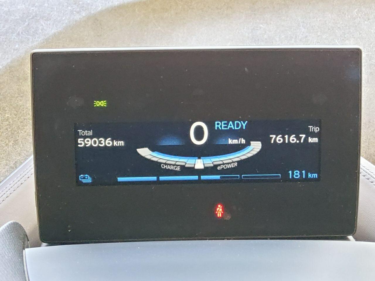 BMW i3 NAVI KLIMAAUT RADIO MFL PANO 8