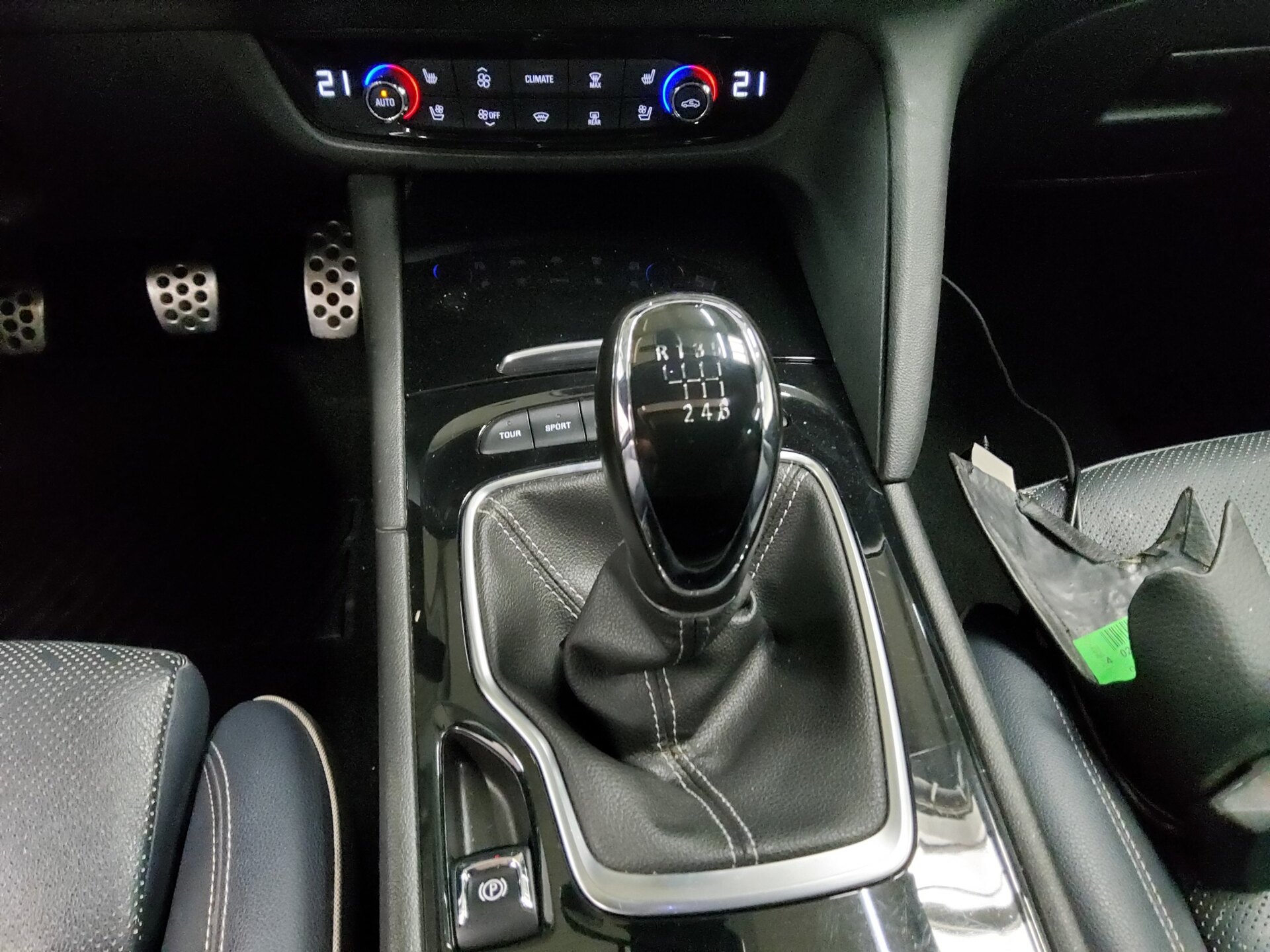 Opel Insignia ST 2.0 CDTI Ultimate OPC Navi HuD AHK 6
