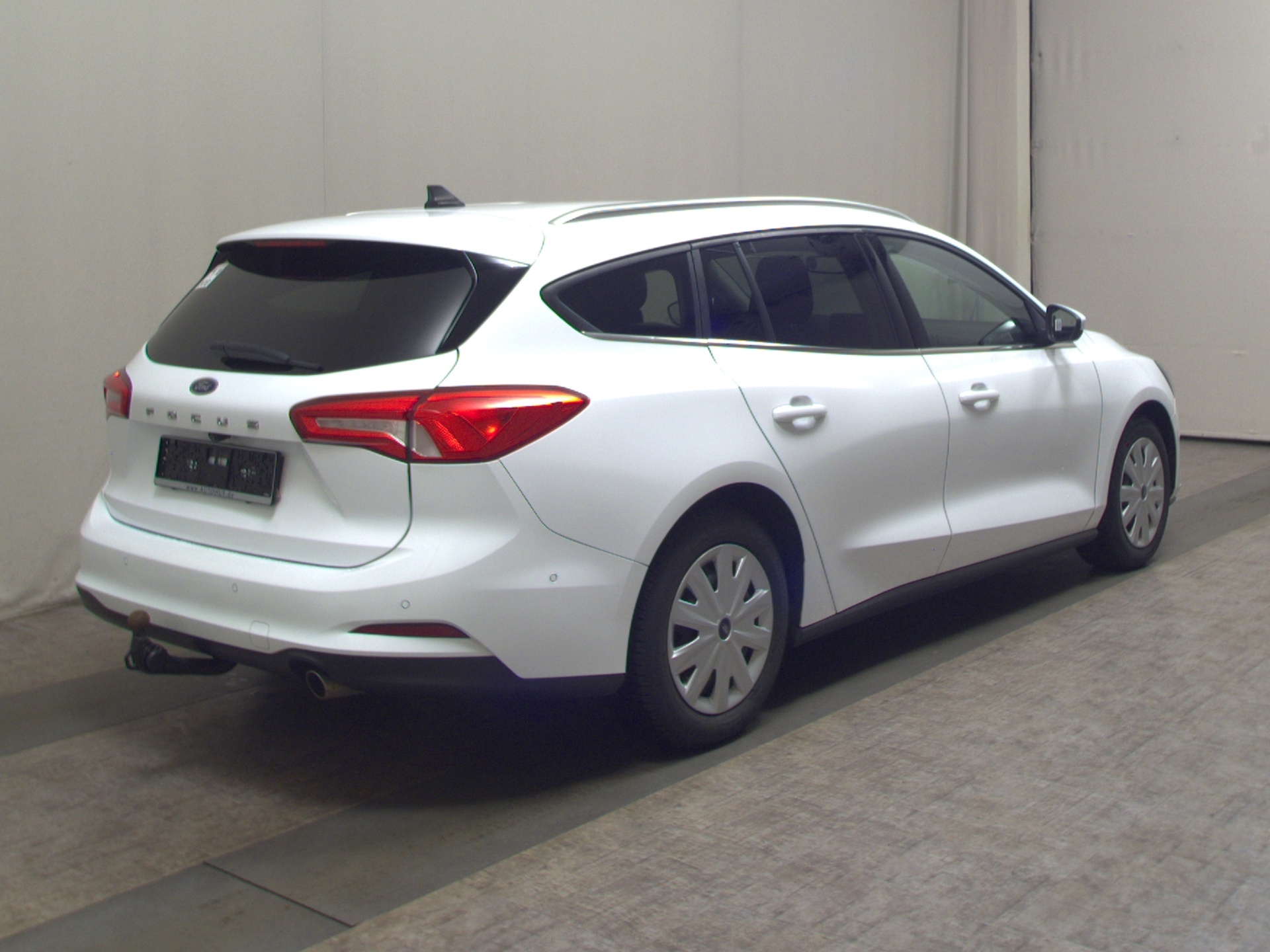 Ford Focus Turnier 1.5 EB Cool&Connect Navi RFK AHK 4