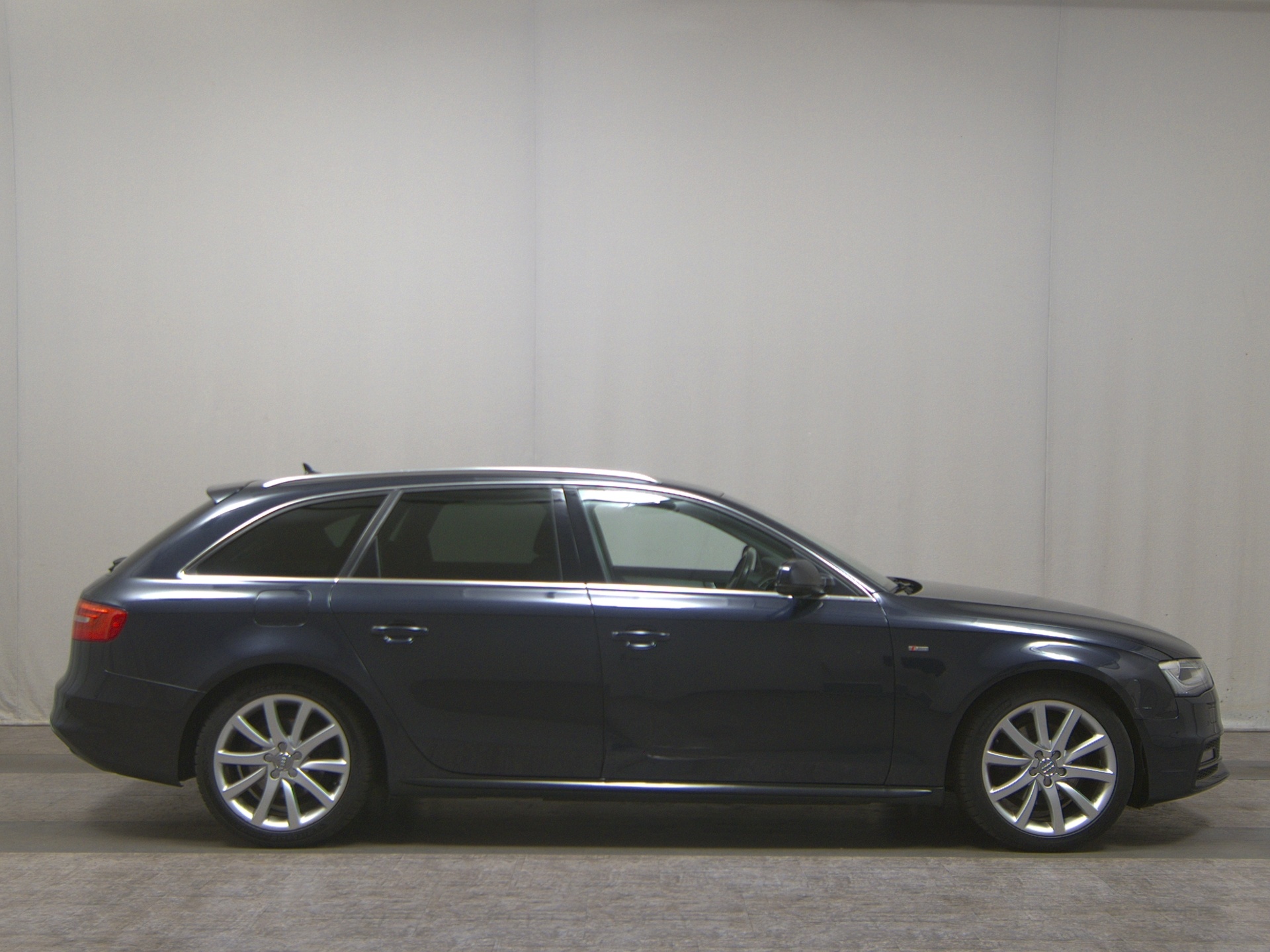 Audi A4 Avant 2.0 TDI Ambition S-Line Ext. Navi Xenon