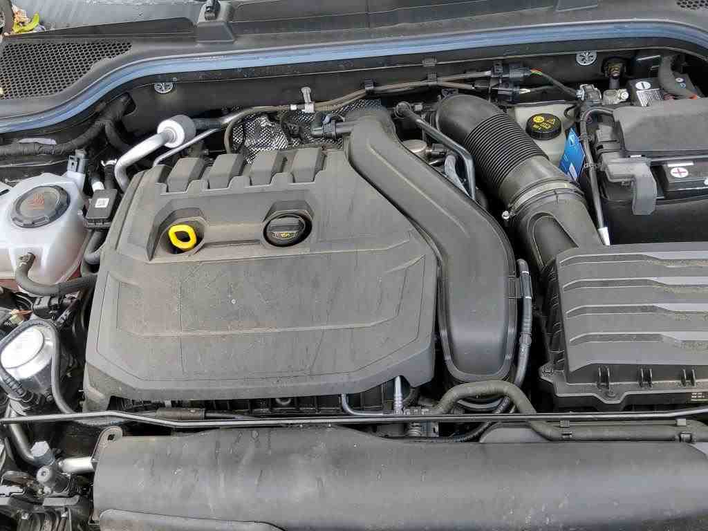 Skoda Kamiq 1.5 TSI Monte Carlo NAVI SHZ RFK LED DC 11