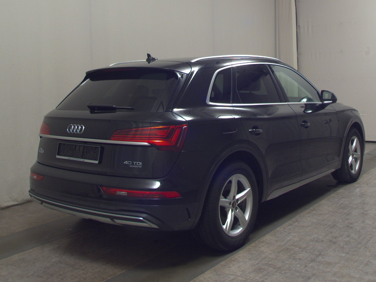 Audi Q5 40 TDI Qu. advanced Leder Navi LED vc RFK 4