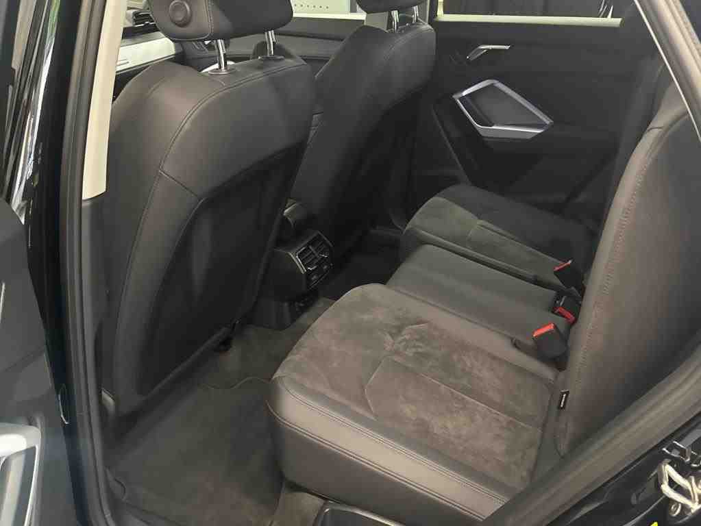 Audi Q3 40 TDI Qu. S-Line NAVI VIRTUAL SHZ RFK LED 9