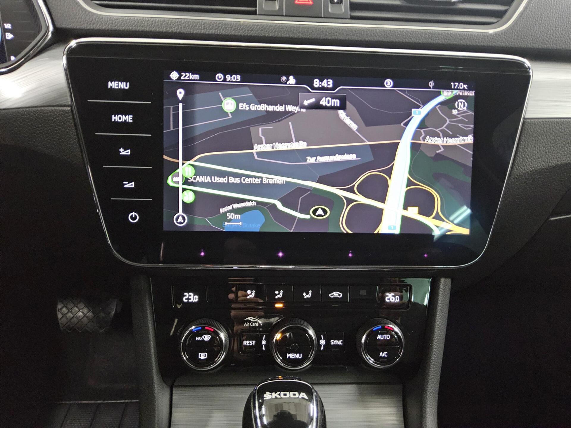 Skoda Superb Kombi 2.0 TDI Ambition Navi LED Virtual PDC Shz 7