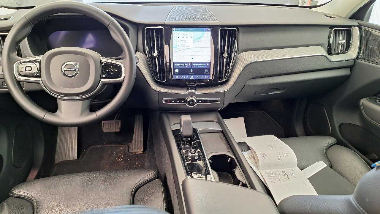Volvo XC60 B4 D AWD R-Design KLIMAAUT LED RADIO TEMPO MFL 5