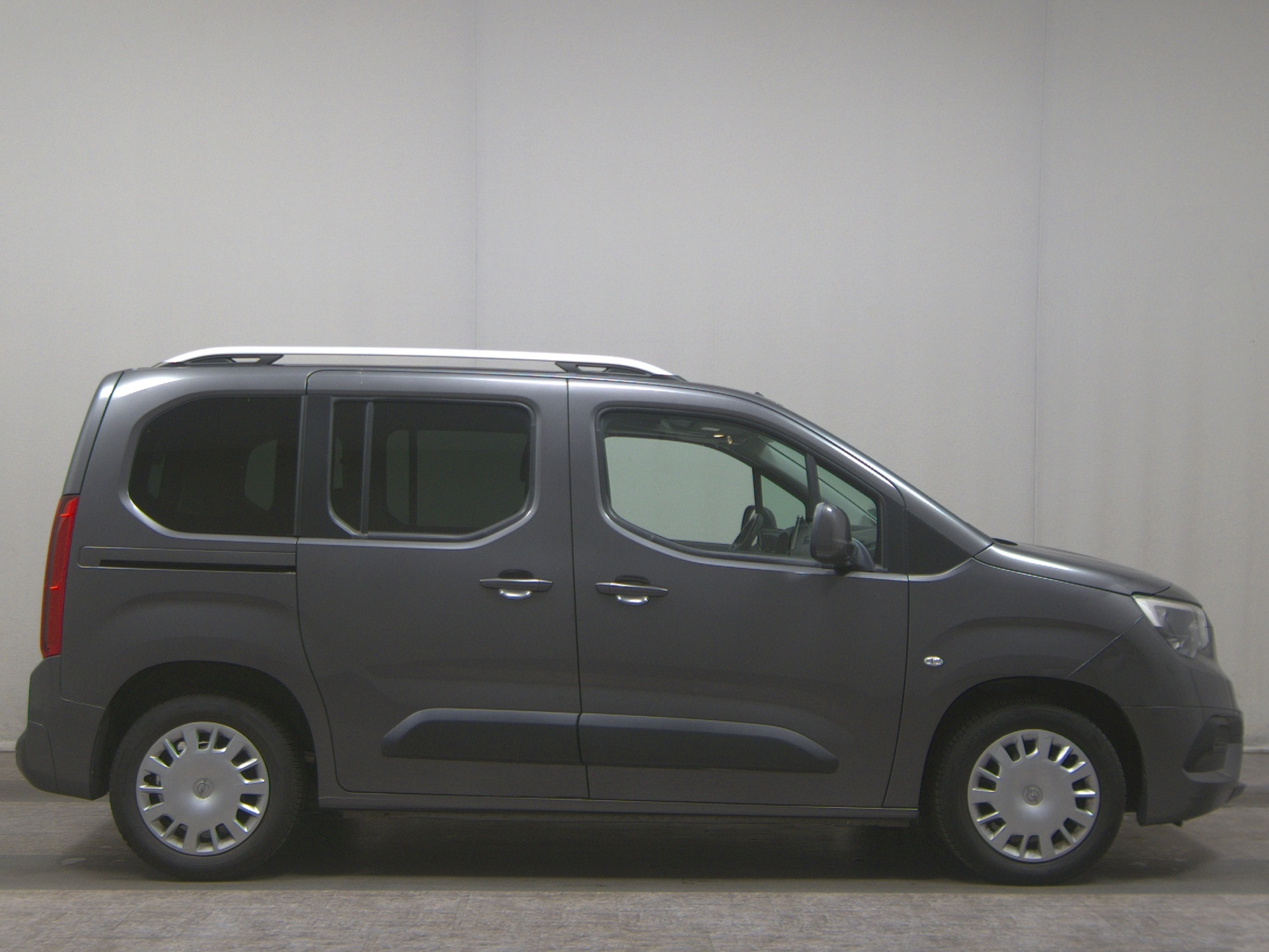Opel Combo Life 1.5 D Edition 5-Sitze PDC Shz DAB