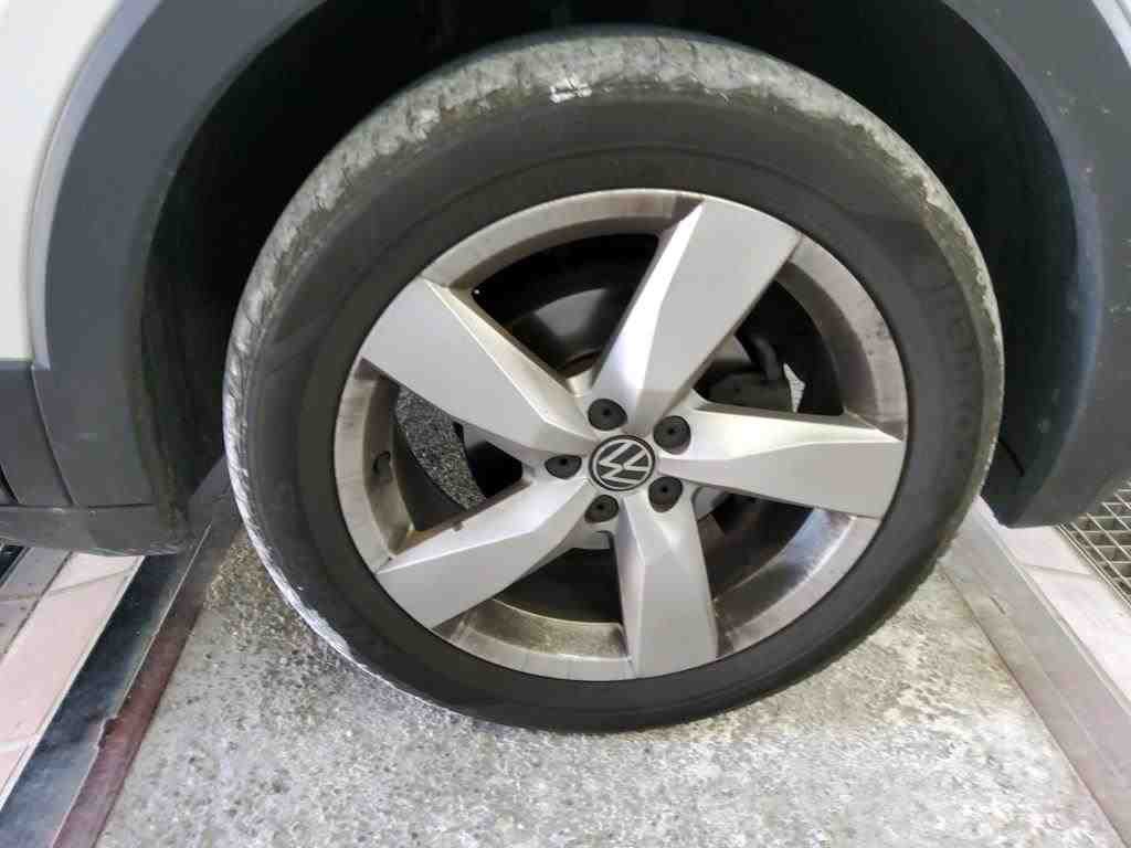 Volkswagen T-Cross 1.0 TSI Style AID SHZ RFK LED AHK 12