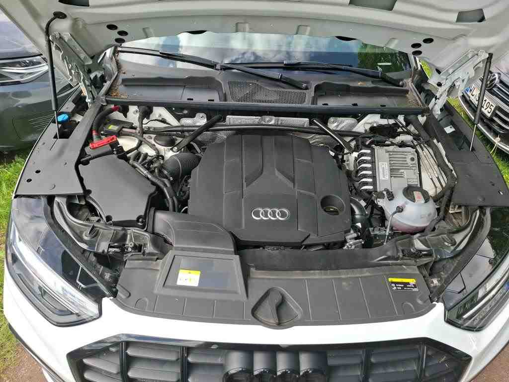 Audi Q5 50 TDI Qu. advanced Leder 360° Sound 11