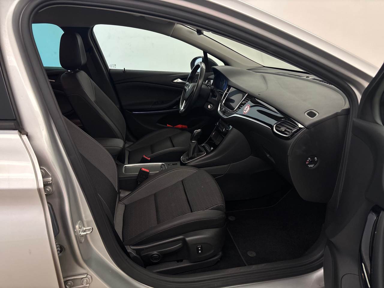 Opel Astra ST 1.5 D Elegance NAVI LED AGR-SITZ SHZ RFK 6