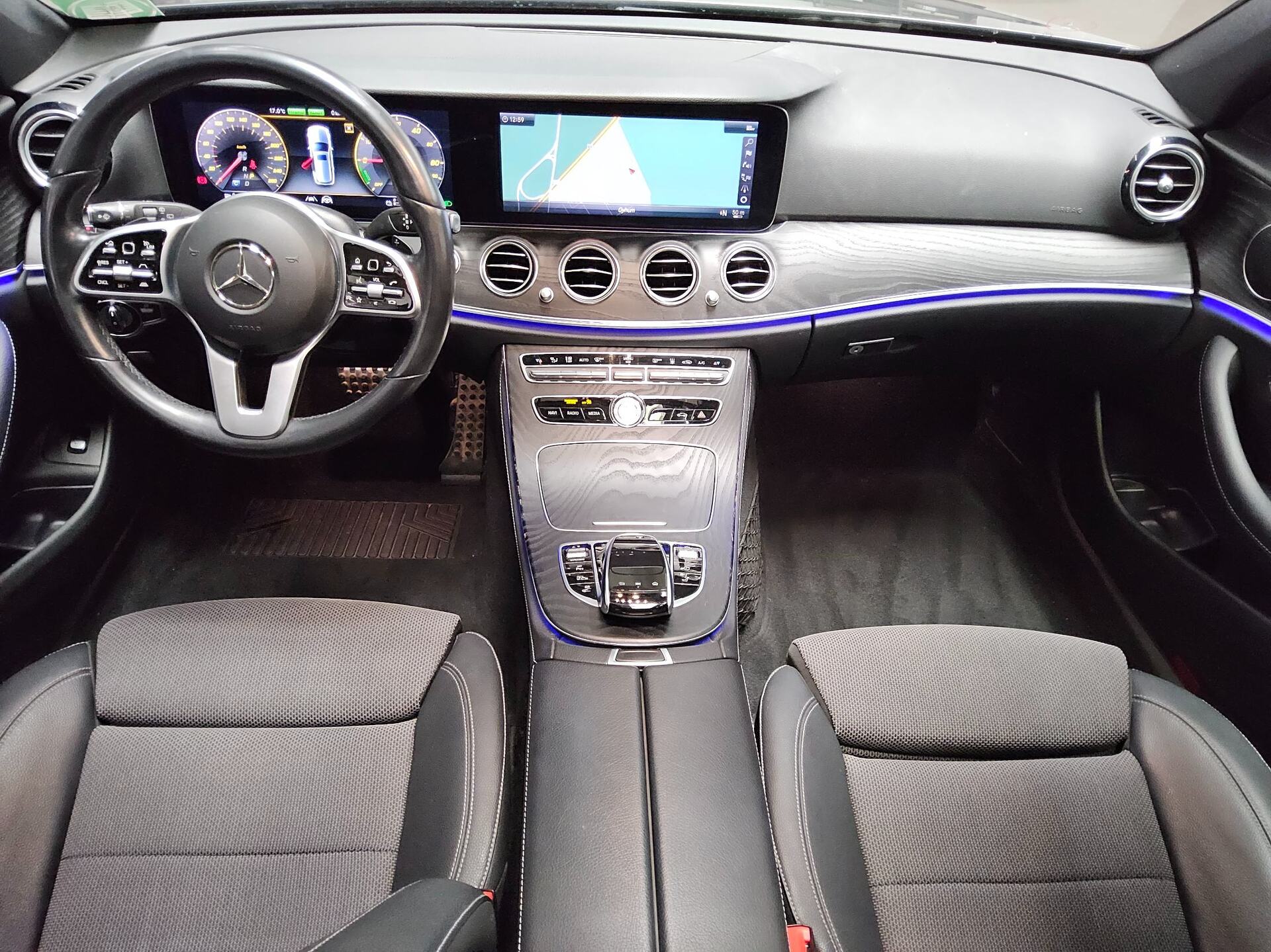Mercedes-Benz E 300 T de Avantgarde Navi MB-LED Widescrn GSD 5