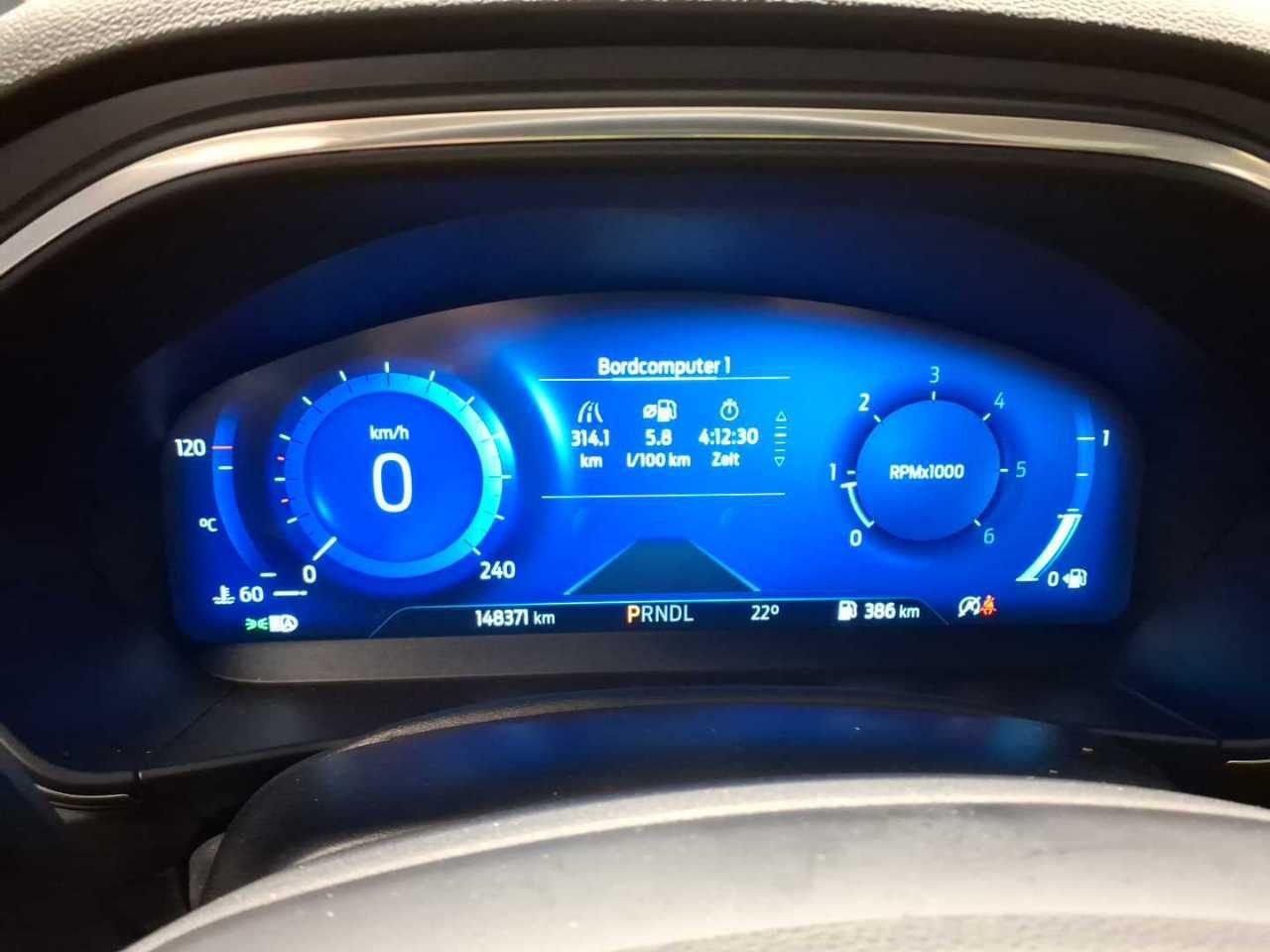Ford Focus Turnier 1.5 EB NAVI LED SHZ RFK PANO 7