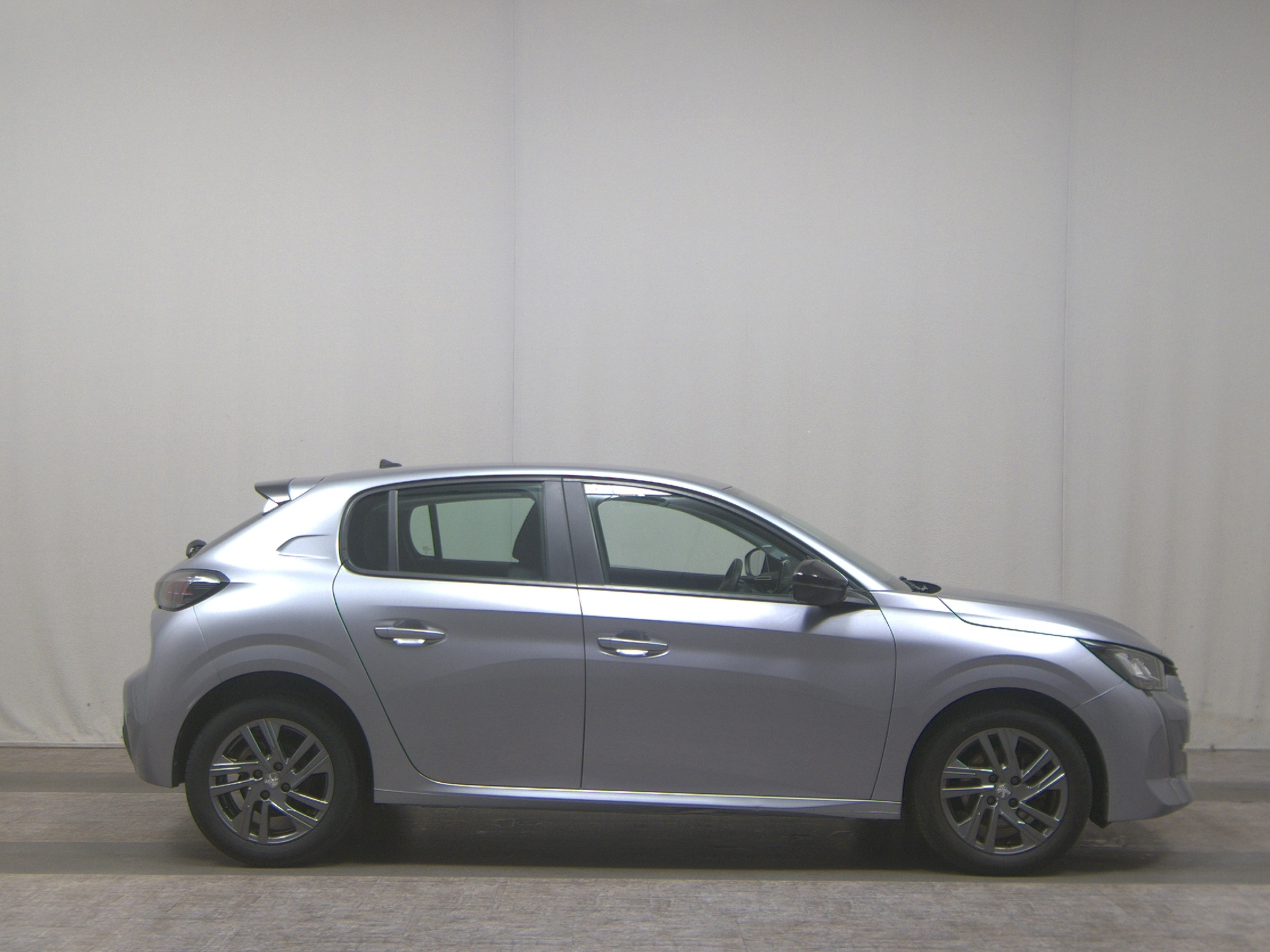 Peugeot 208 1.5 BlueHDI Active Navi LED PDC Shz Tempomat