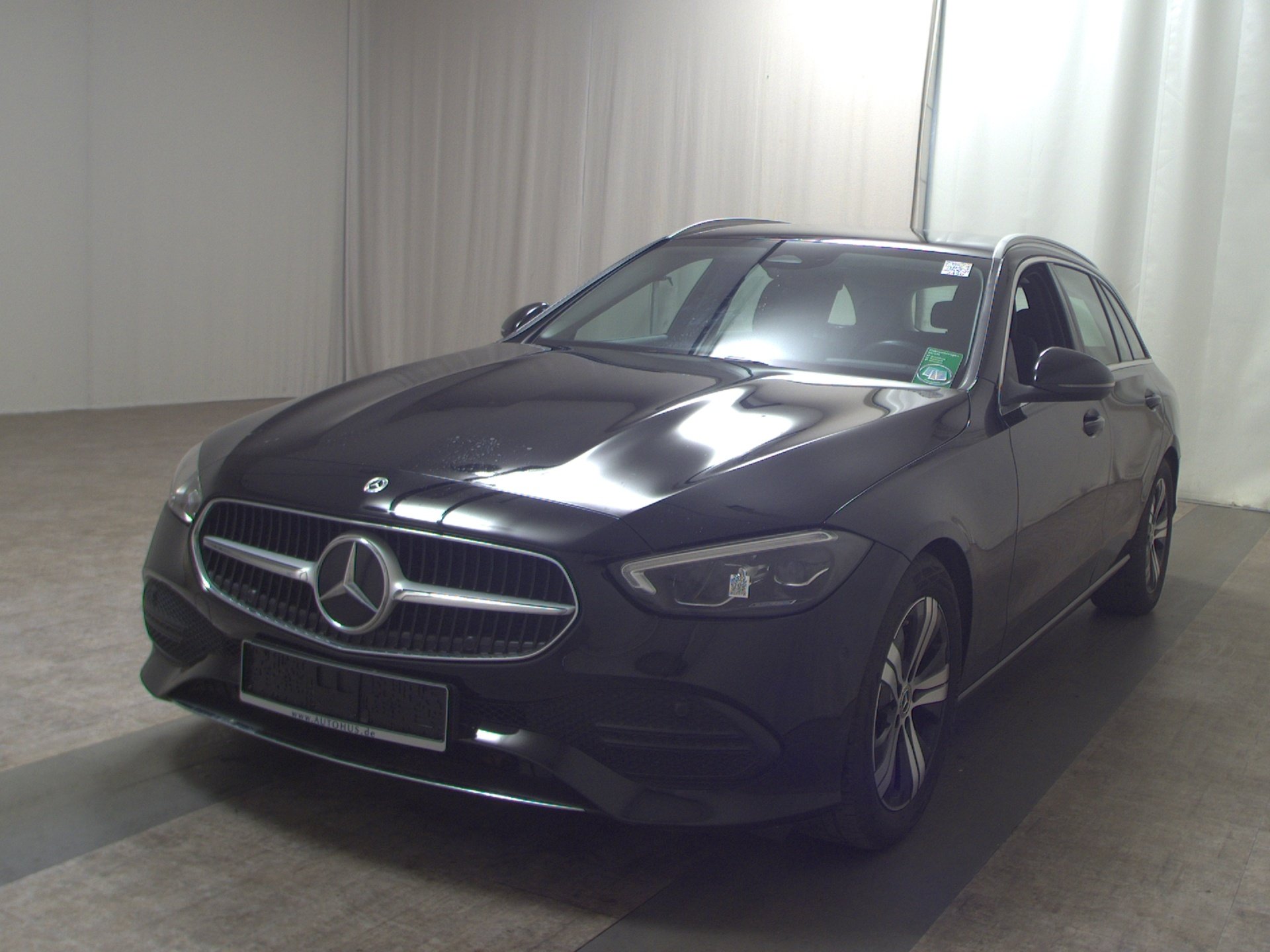 Mercedes-Benz C 200 T Avantgarde T-Leder Navi LED Tempomat PDC 2