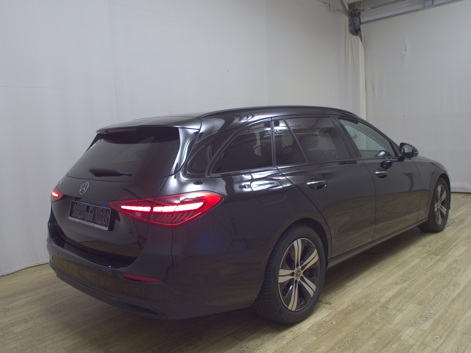 Mercedes-Benz C 220 T d Avantgarde Night Navi LED HuD 360°-Cam 4