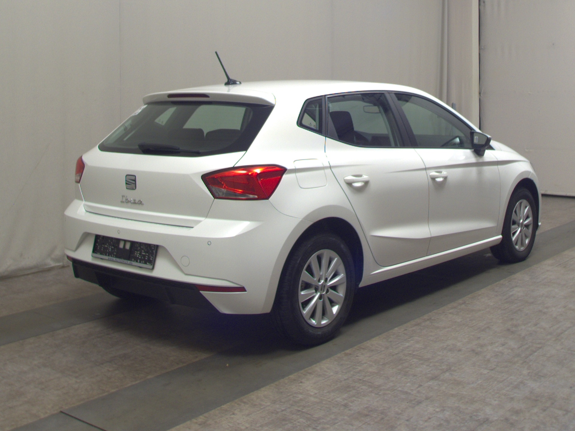Seat Ibiza 1.0 TSI Style Navi LED DC ACC RfK PDC 4