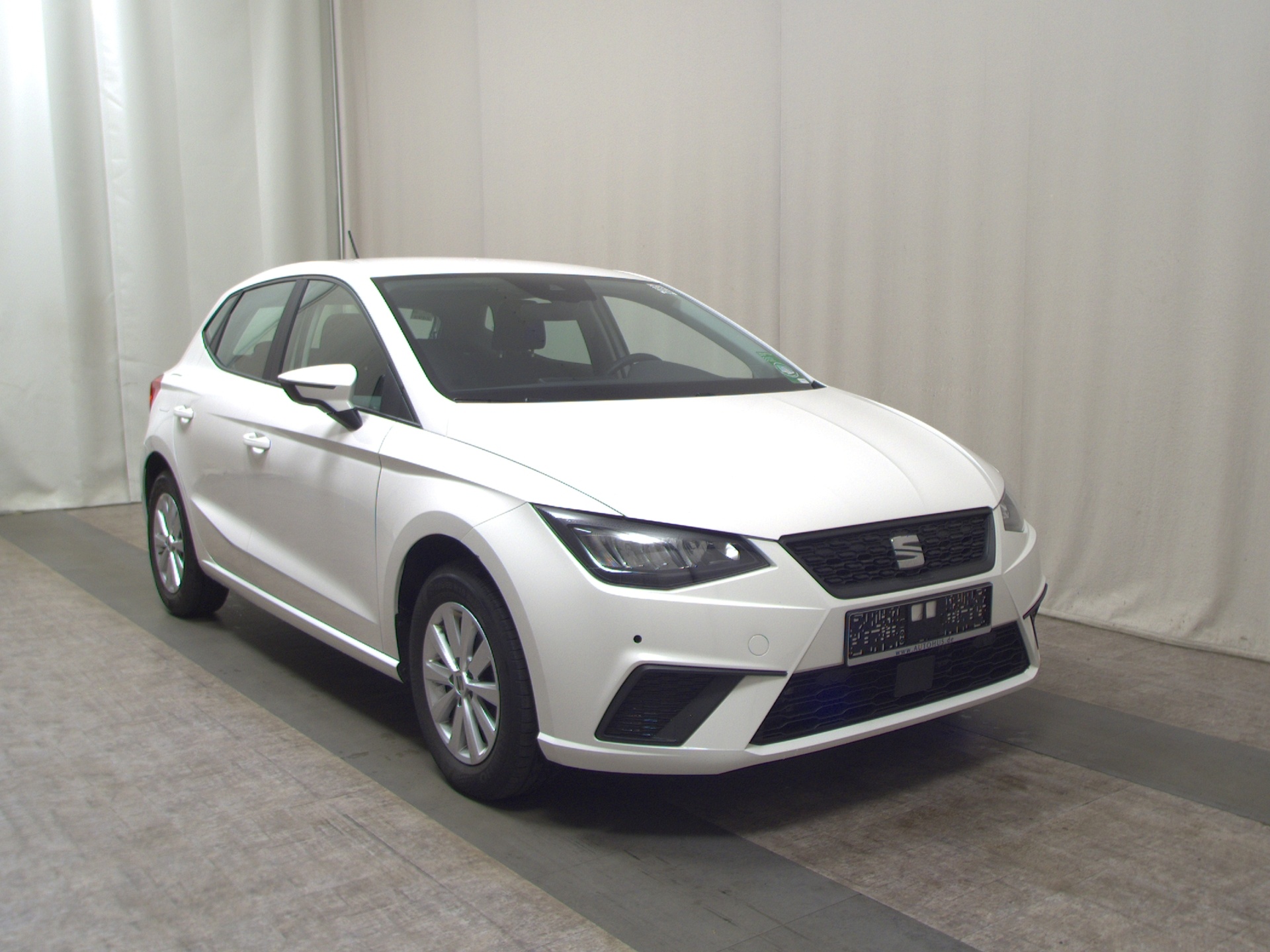 Seat Ibiza 1.0 TSI Style Navi LED DC ACC RfK PDC 3