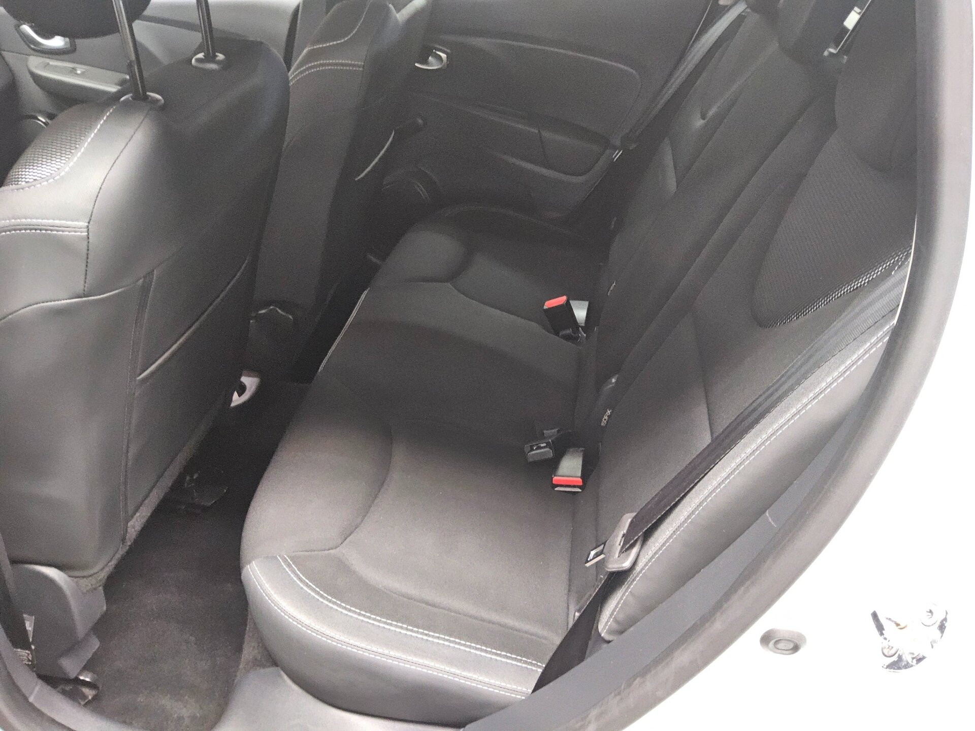 Renault Clio 0.9 TCe Klima 13