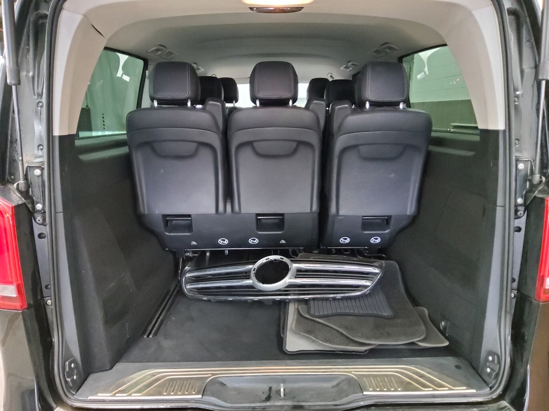 Mercedes-Benz V 250 d Avantgarde 8-Sitze Leder Navi LED AHK 11