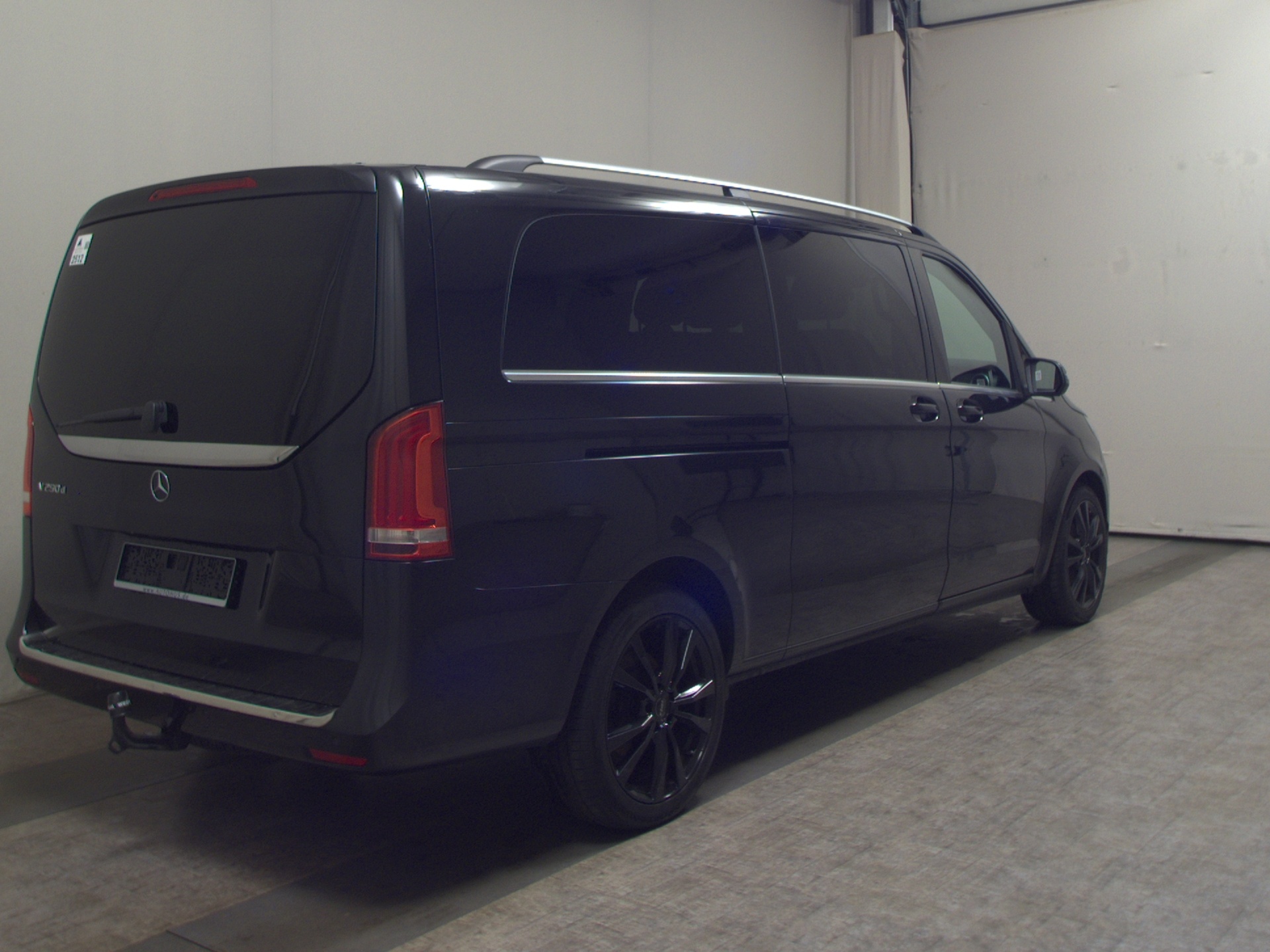 Mercedes-Benz V 250 d Avantgarde 8-Sitze Leder Navi LED AHK 4