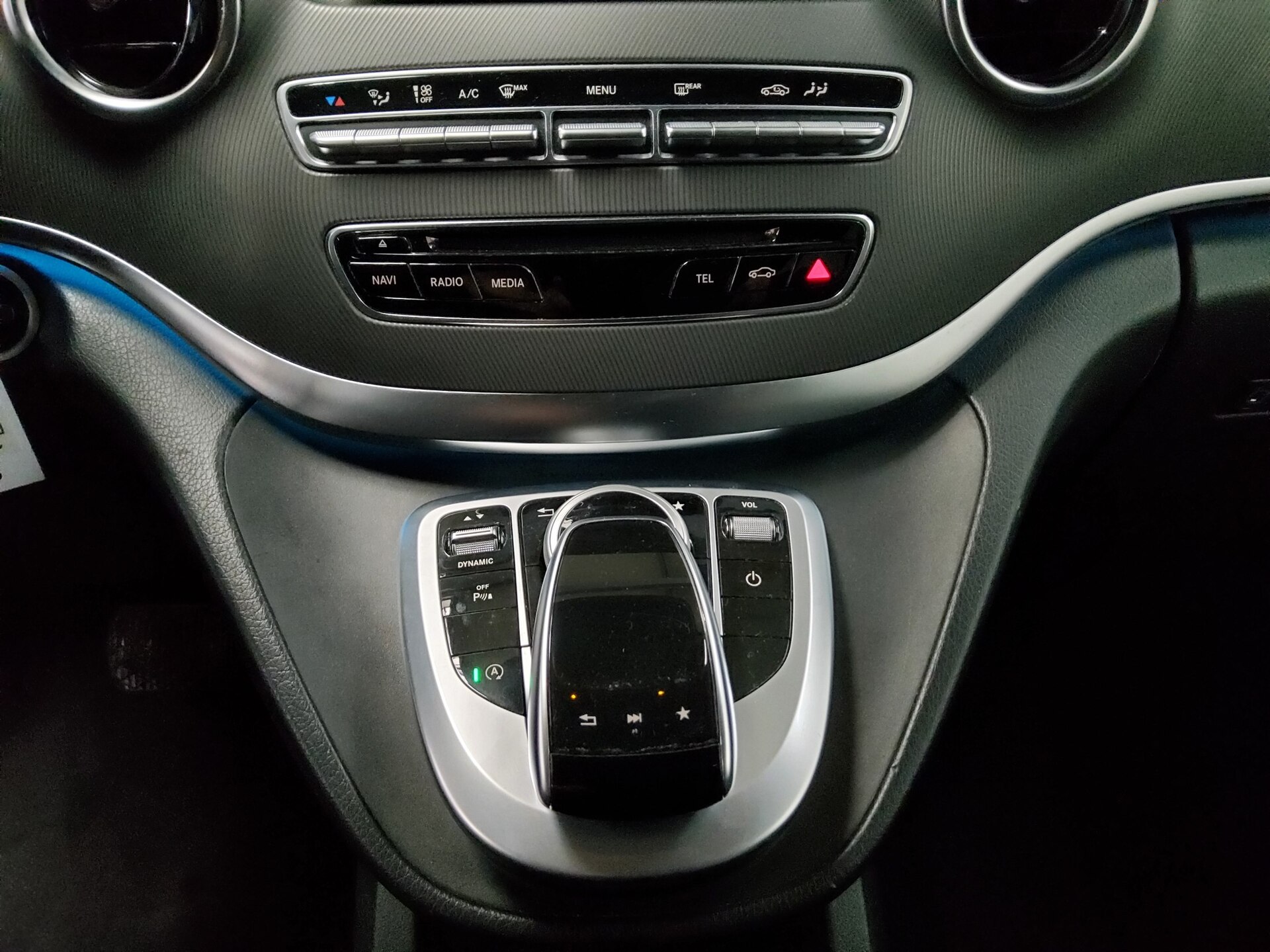 Mercedes-Benz V 250 d Avantgarde 8-Sitze Leder Navi LED AHK 6
