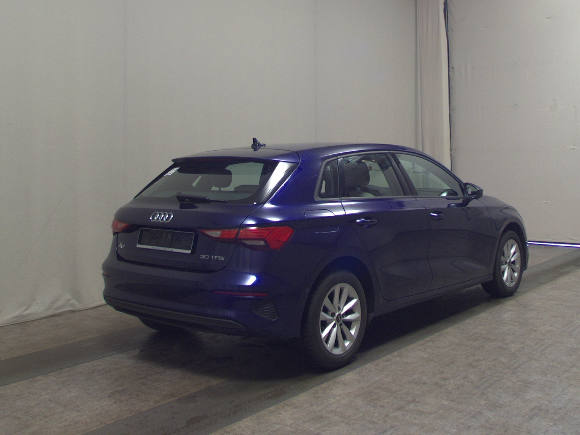 Audi A3 Sportback 30 TFSI Leder Navi LED vc 4