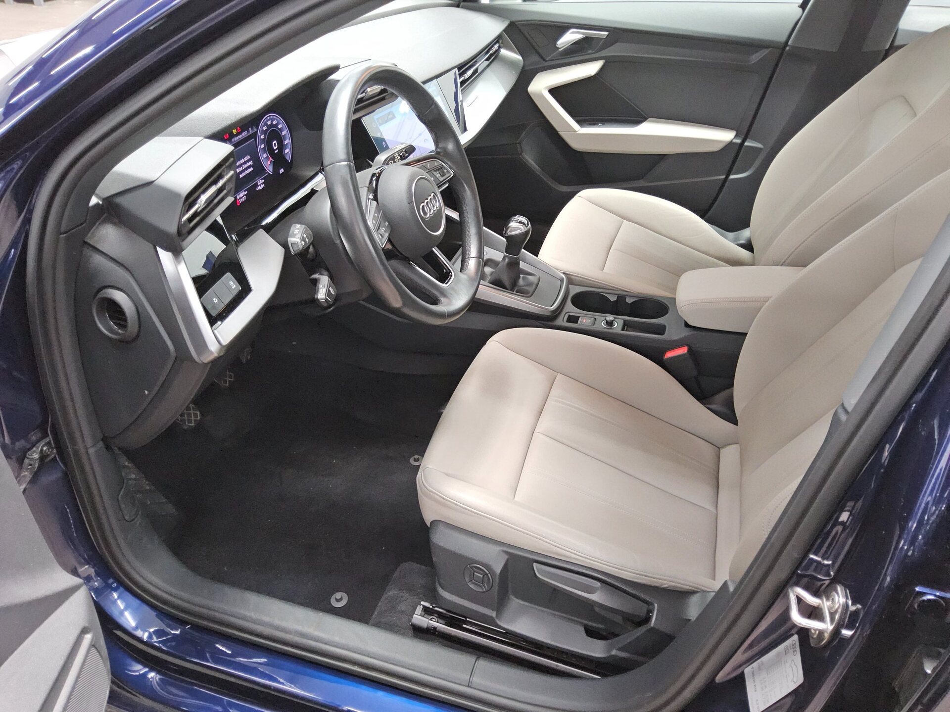 Audi A3 Sportback 30 TFSI Leder Navi LED vc 8