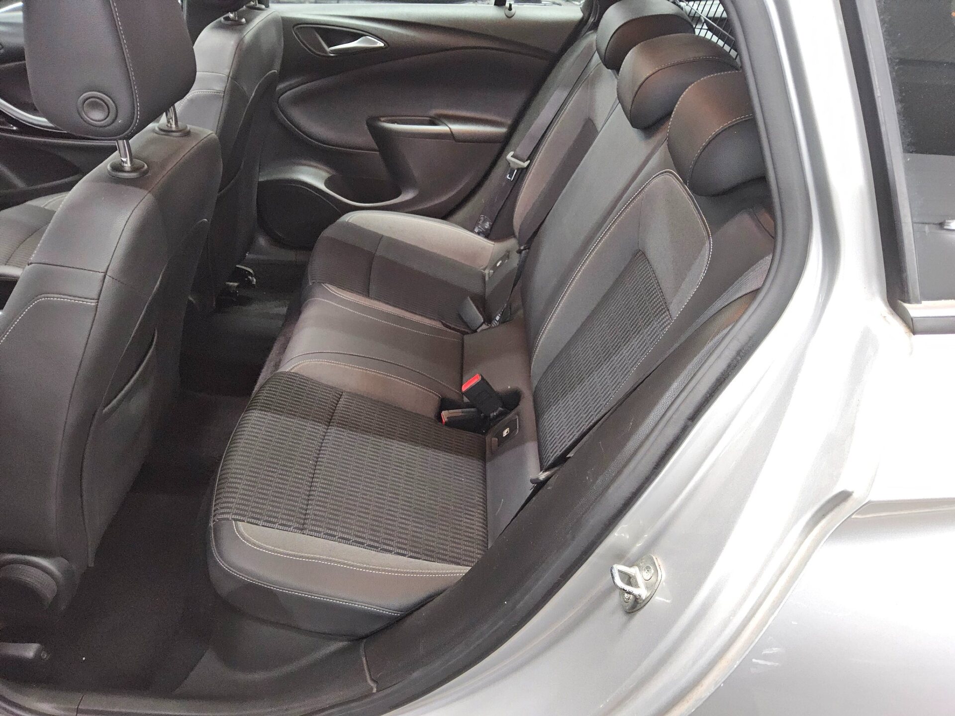 Opel Astra ST 1.5 D Elegance T-Leder Navi LED RfK Shz 13