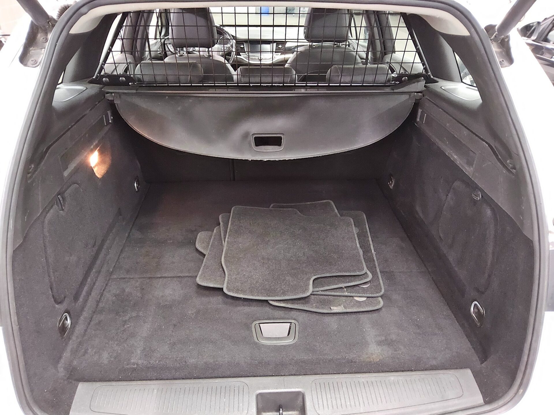 Opel Astra ST 1.5 D Elegance T-Leder Navi LED RfK Shz 12