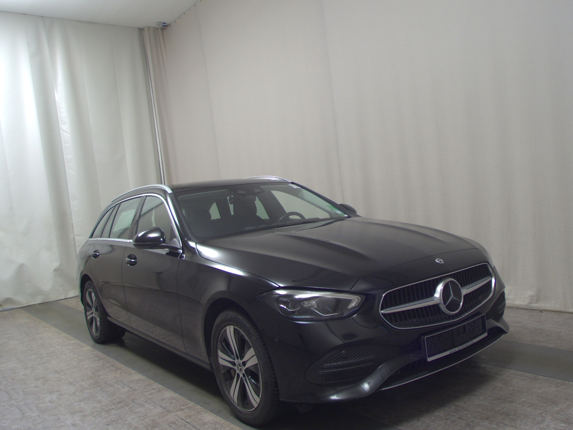 Mercedes-Benz C 300 T e Avantgarde Navi Pano LED AHK Distr.+ 3