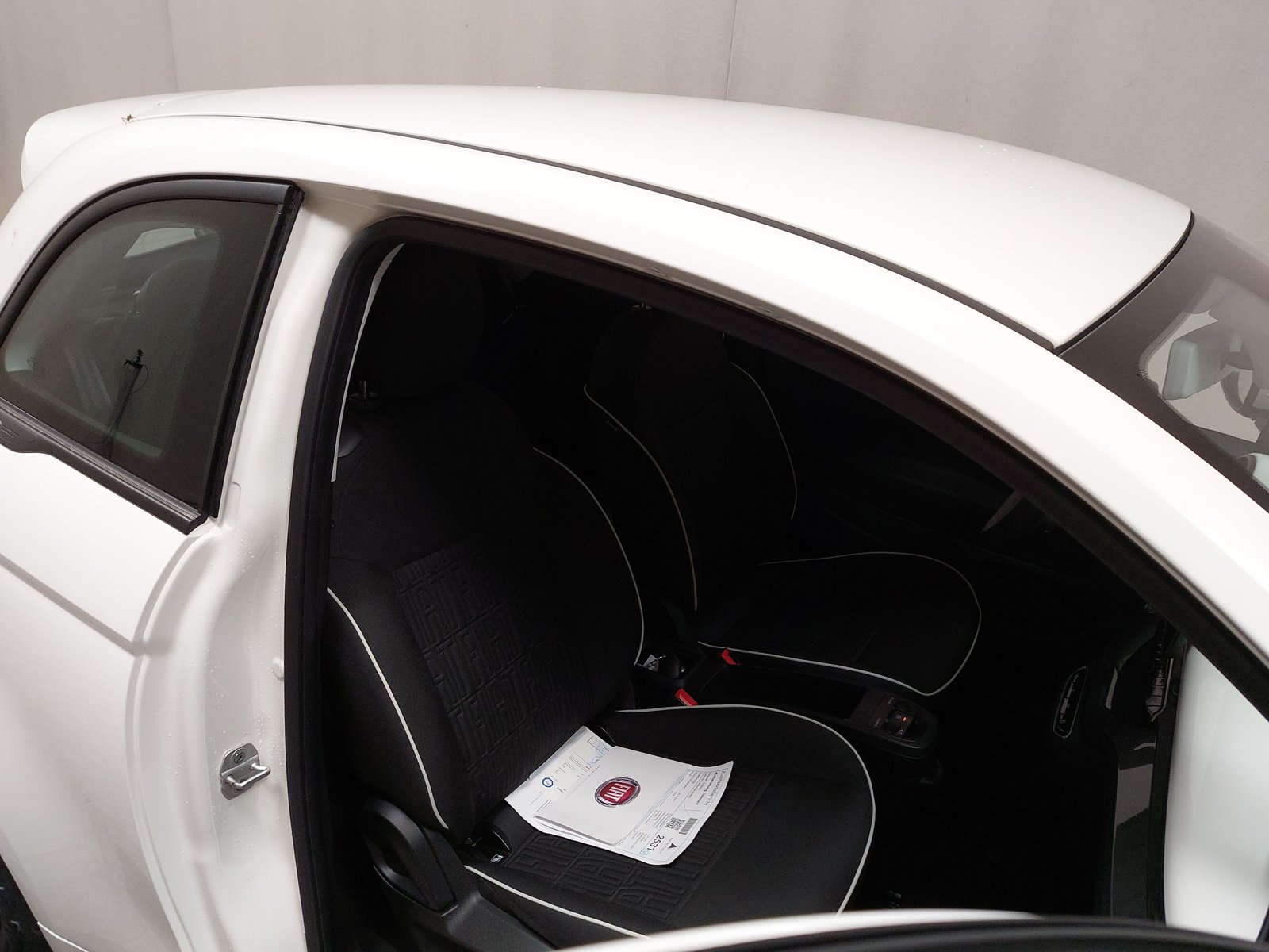 Fiat 500 NAVI CARPLAY KLIMAAUT LED AMBIENTE 10