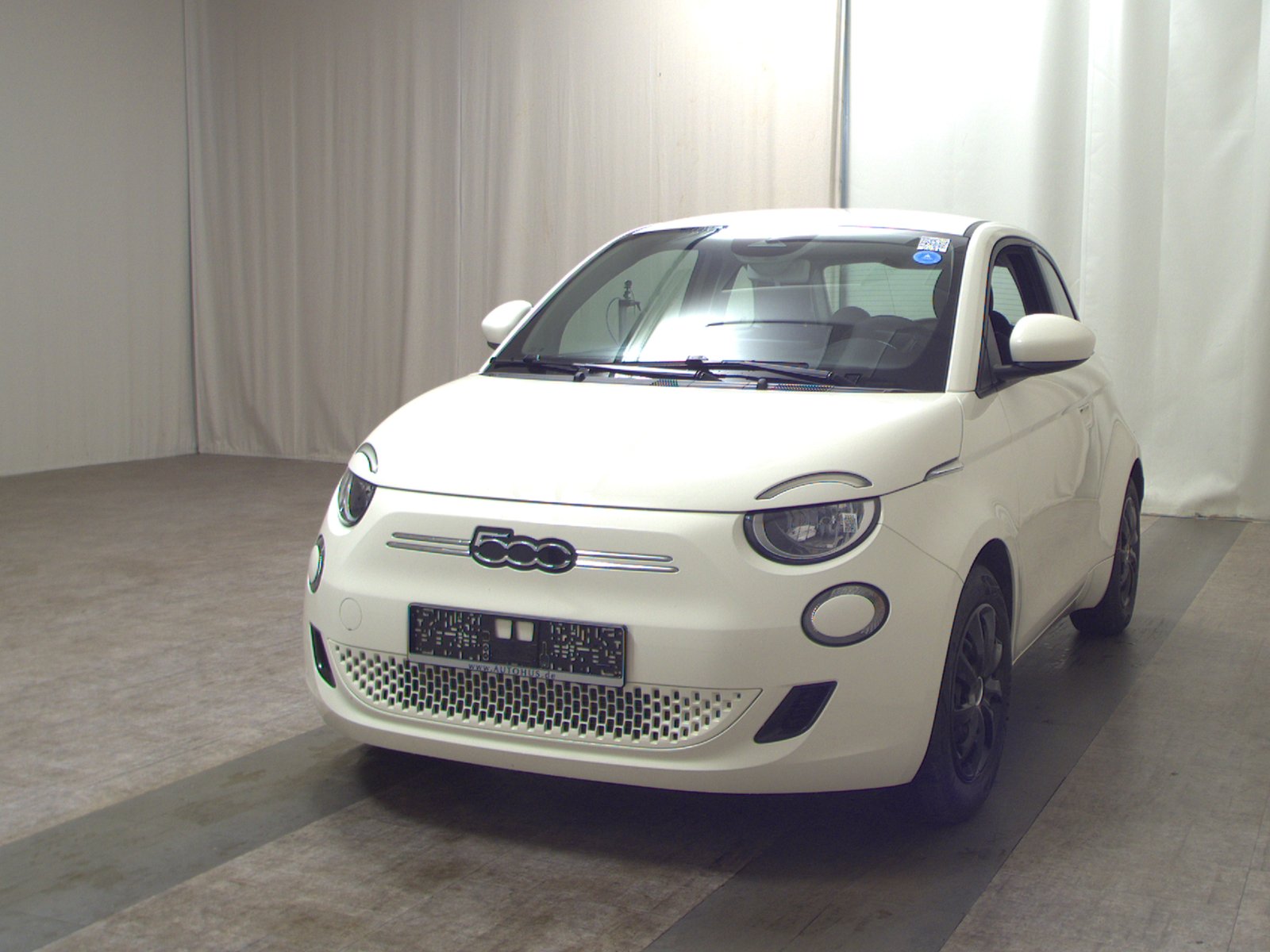 Fiat 500 NAVI CARPLAY KLIMAAUT LED AMBIENTE 2
