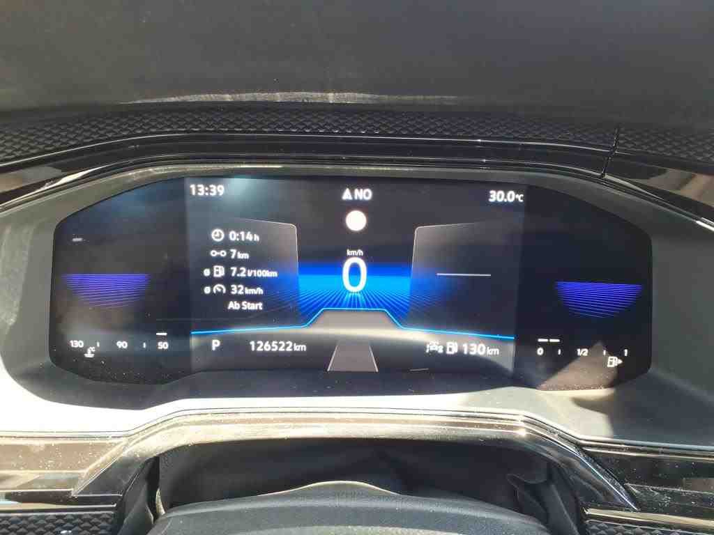 Volkswagen Polo 1.0 TSI Life Navi Shz PDC LED ACC 9