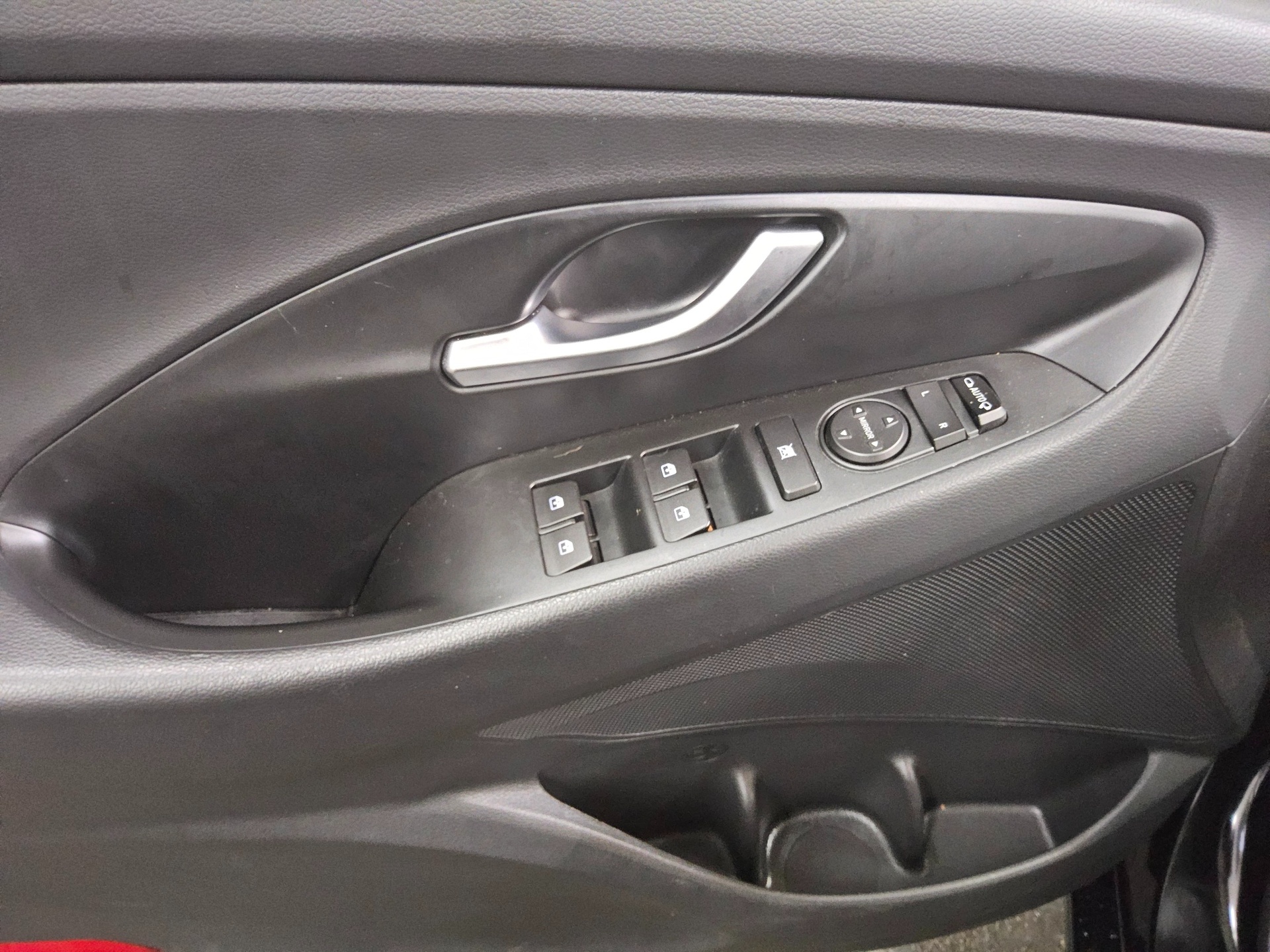 Hyundai i30 1.0 T-GDI Trend RfK PDC Shz Tempomat BC 9