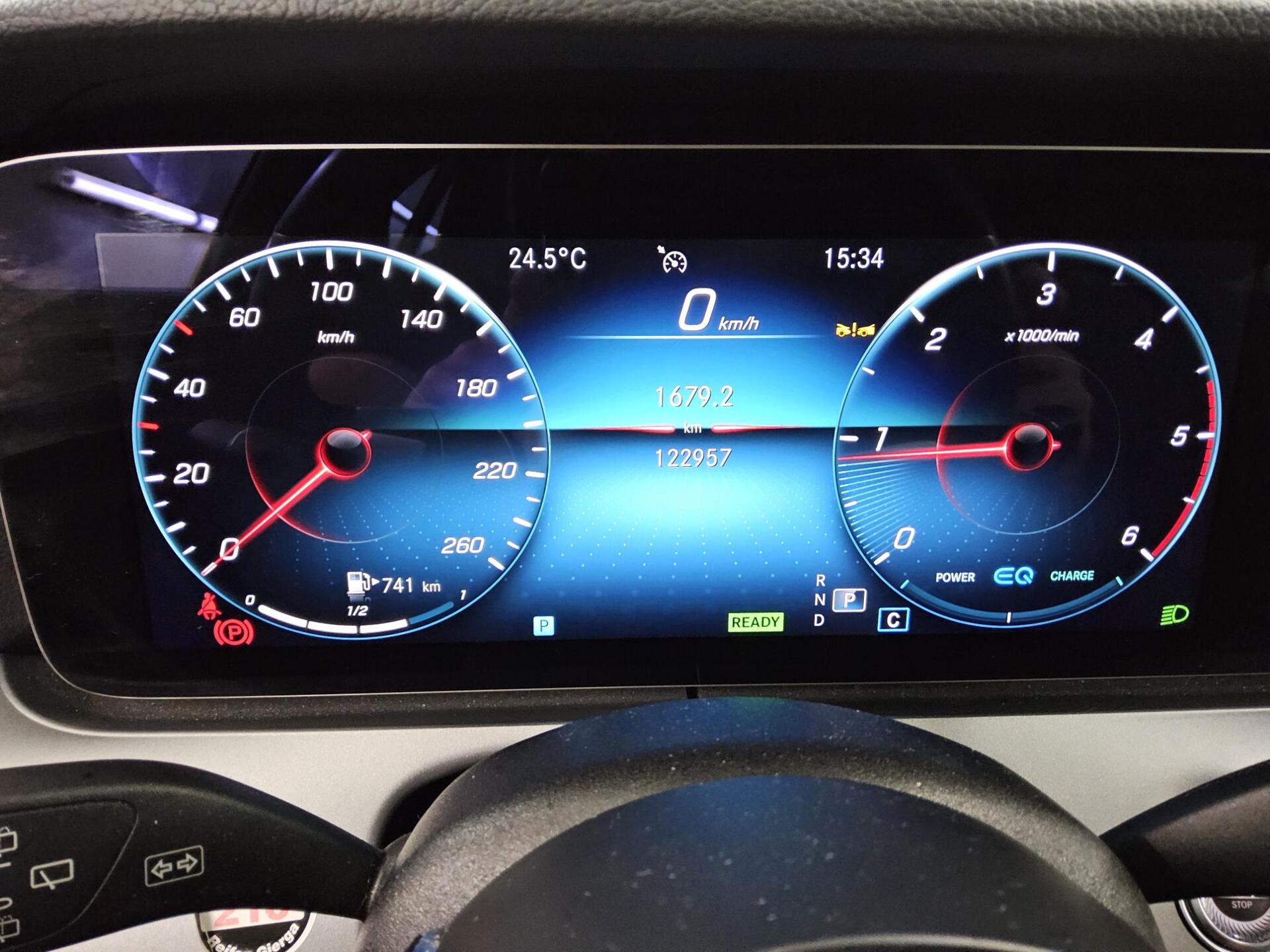 Mercedes-Benz E 220 T d Avantgarde Navi Widescreen LED RfK 8