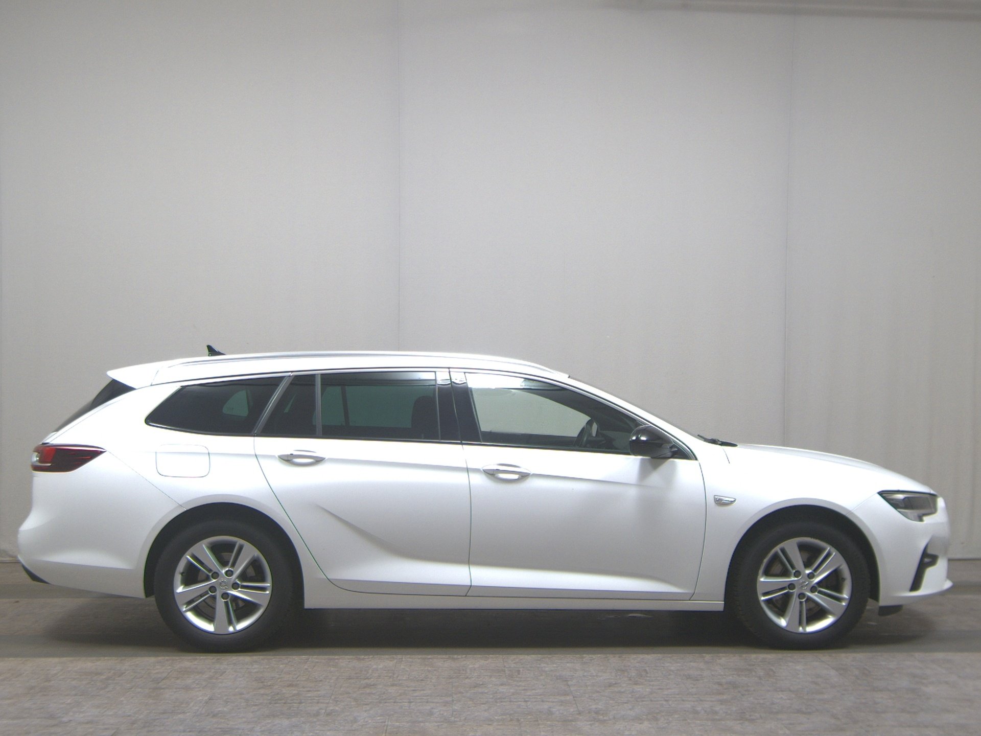 Opel Insignia ST 1.5 D Business Elegance Navi LED RFK